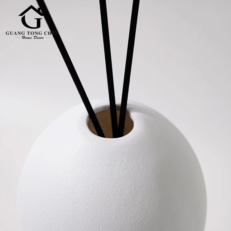 Hot Sale Giving Gifts Decorations Brown White Home Decor Luxury Aromatherapy Resin Ornament