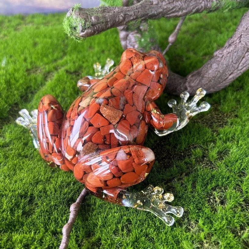 Resin Frog Decor with Crystal Pebbles - Cute Desktop Ornament, Car Dashboard Figurine, Unique Gift for Nature Lovers