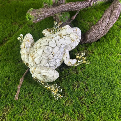 Resin Frog Decor with Crystal Pebbles - Cute Desktop Ornament, Car Dashboard Figurine, Unique Gift for Nature Lovers