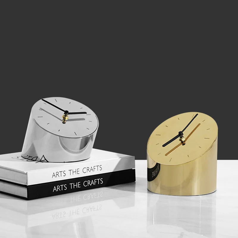 Luxury Metal Decorative Table Clock for Interior Decor