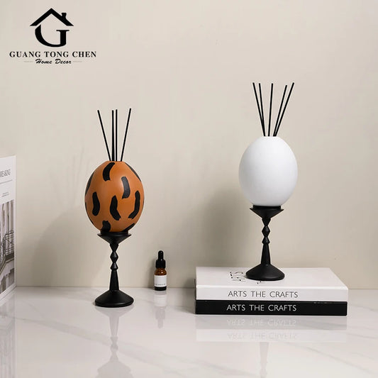 Hot Sale Giving Gifts Decorations Brown White Home Decor Luxury Aromatherapy Resin Ornament